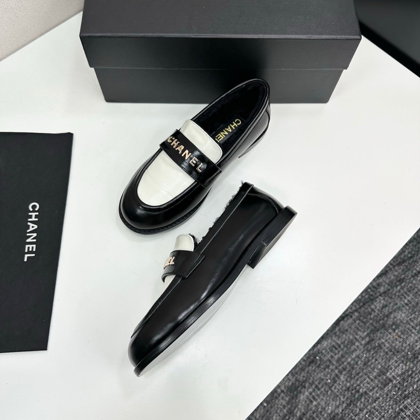 2025 Premium Leather Short Boots — Fall/Winter Must-Have