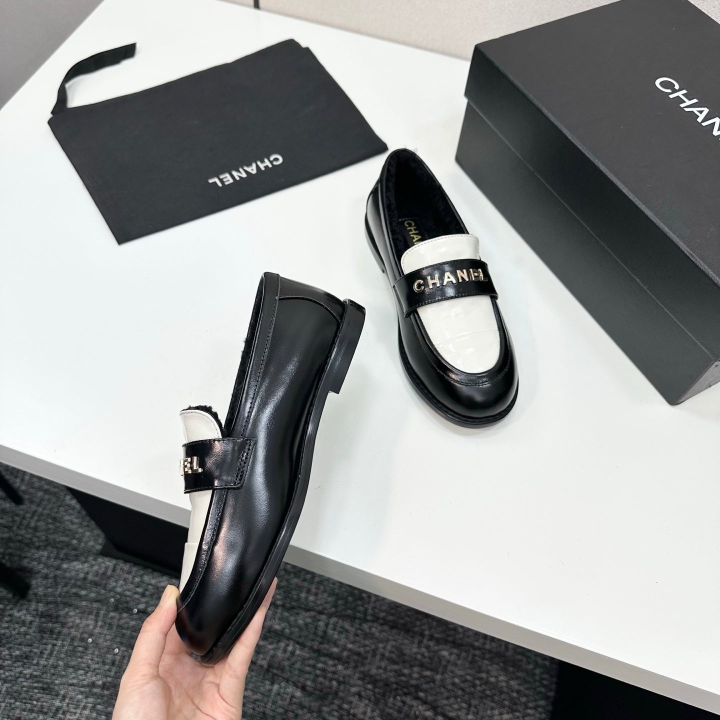 2025 Premium Leather Short Boots — Fall/Winter Must-Have