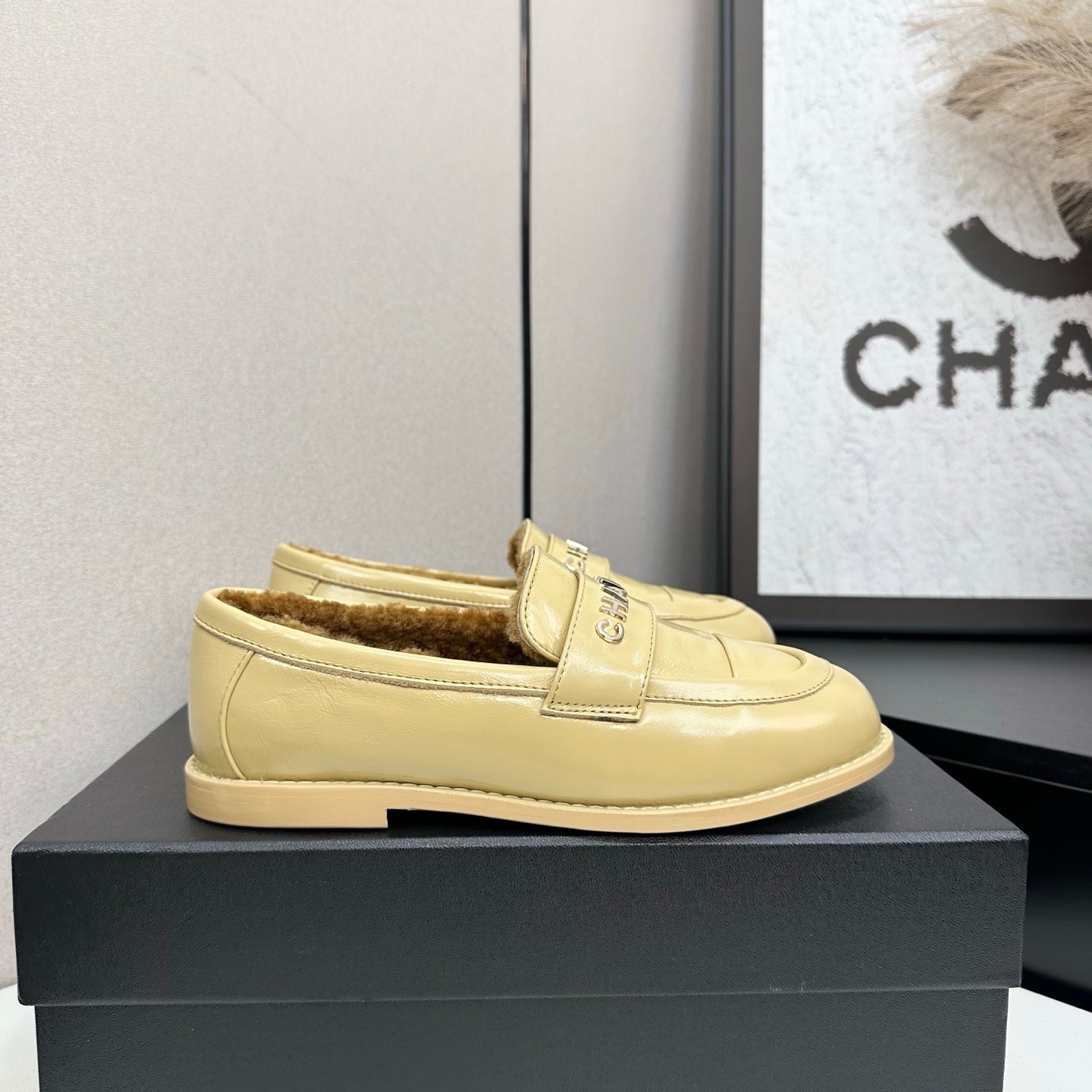 2025 Premium Leather Short Boots — Fall/Winter Must-Have