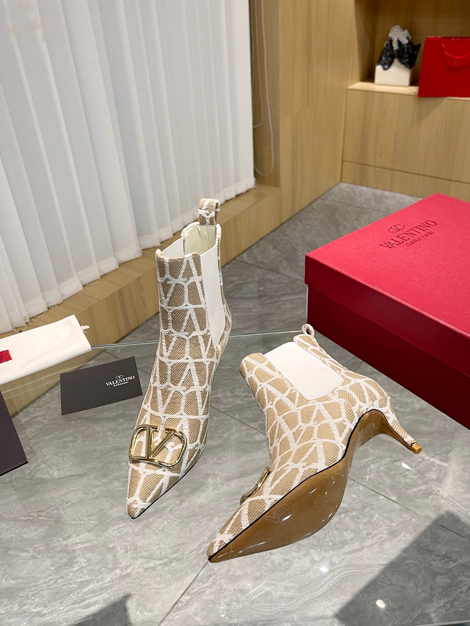 Elegant Printed Fabric Fashion Boots — Gold Buckle Edition