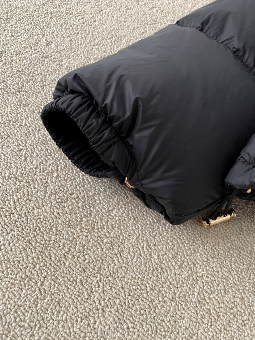 CLN Lightweight Long-Sleeve Down Jacket