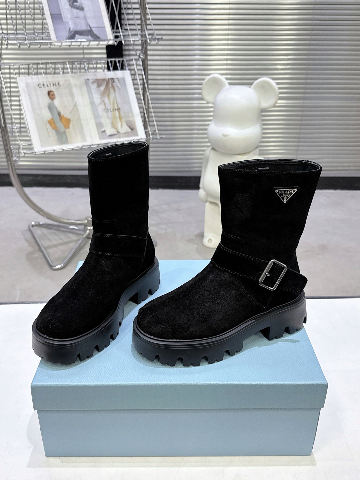 Classic Triangle Detail Slip-On Short Boots