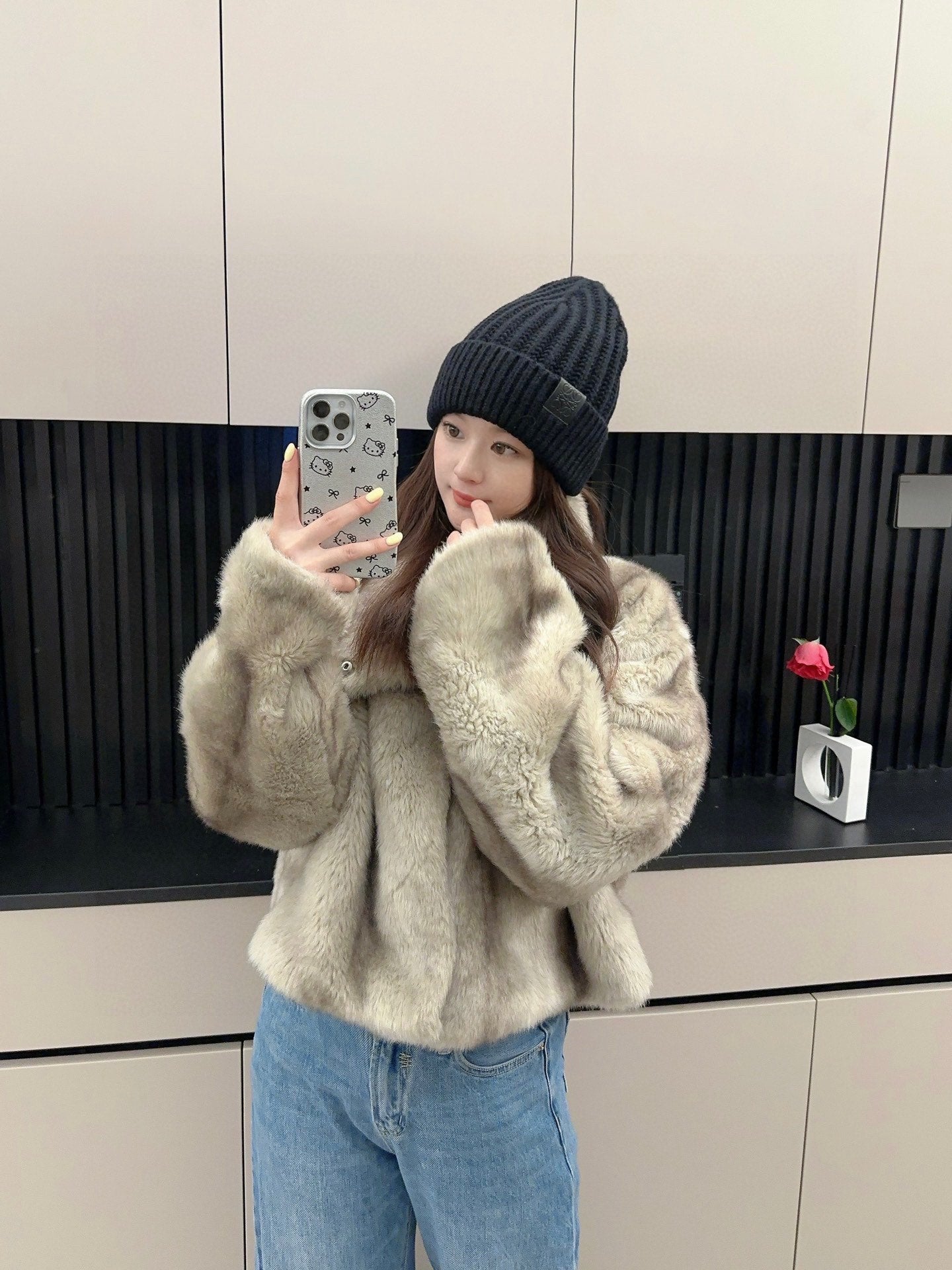 LW Classic Knit Beanie – Unisex (Top quality )