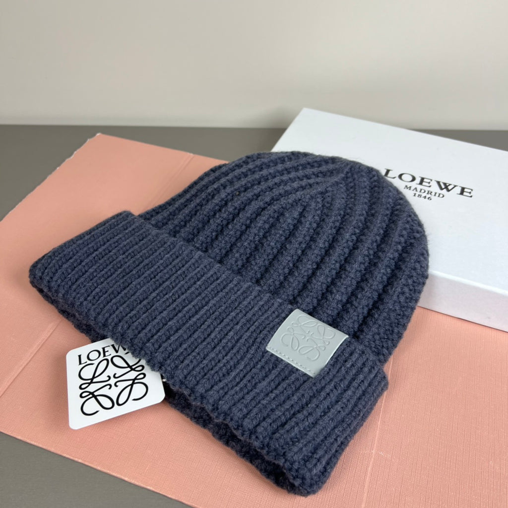 LW Classic Knit Beanie – Unisex (Top quality )