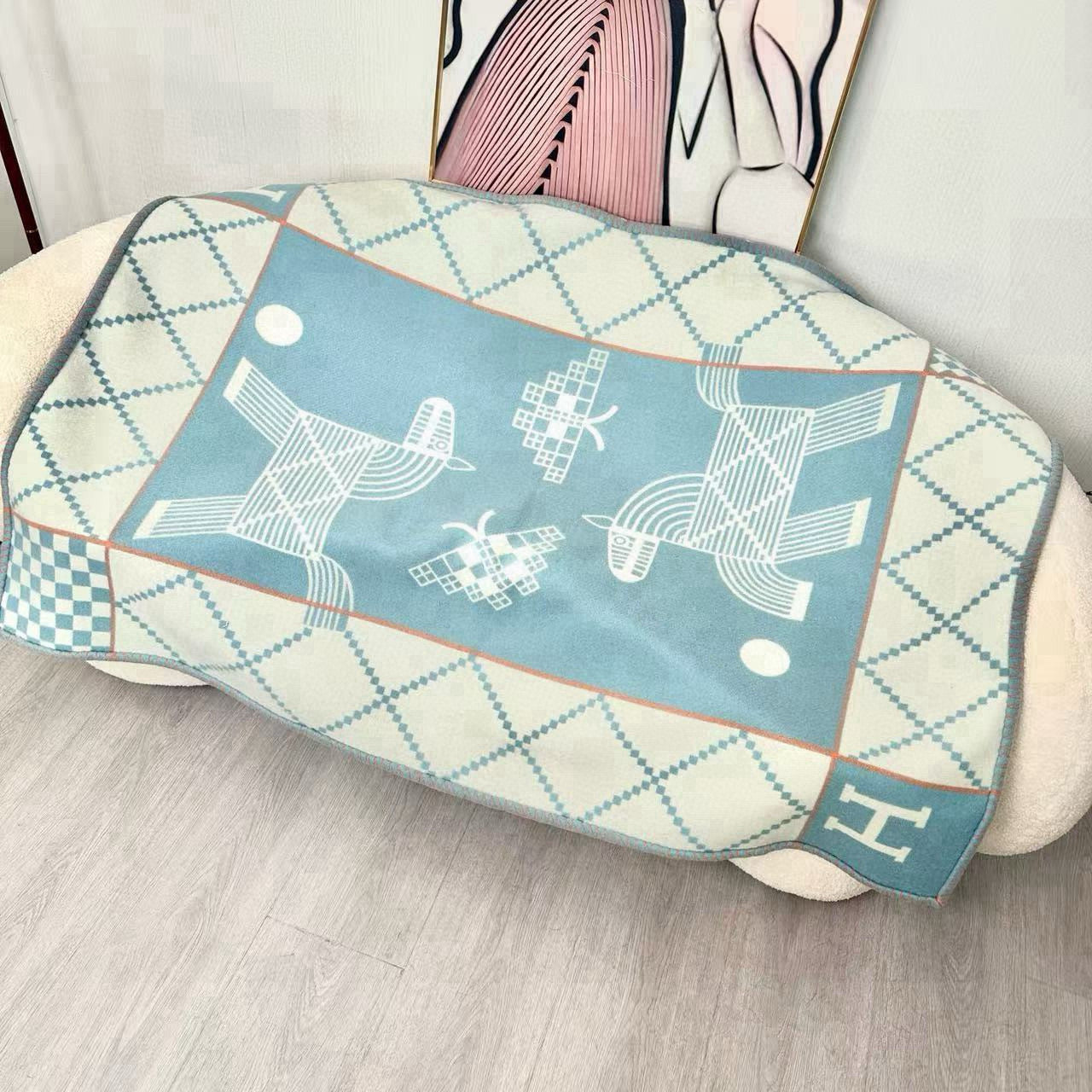 Avalon Animaux Nattes Premium Baby & Home Throw Blanket