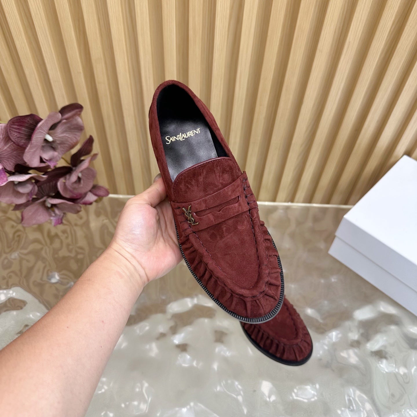Y Flat Mules Premium Quality