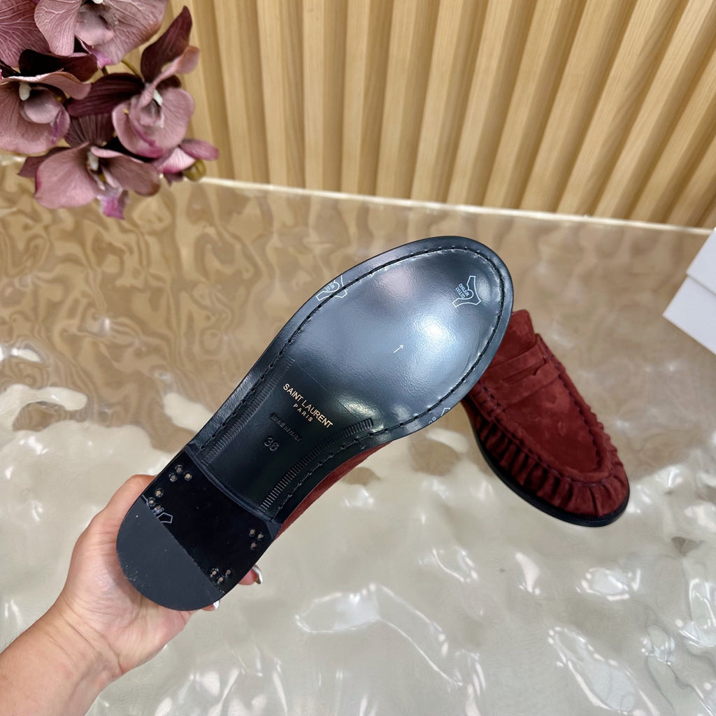 Y Flat Mules Premium Quality