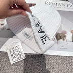 Chunky Knit Winter Hat – Cozy & Stylish