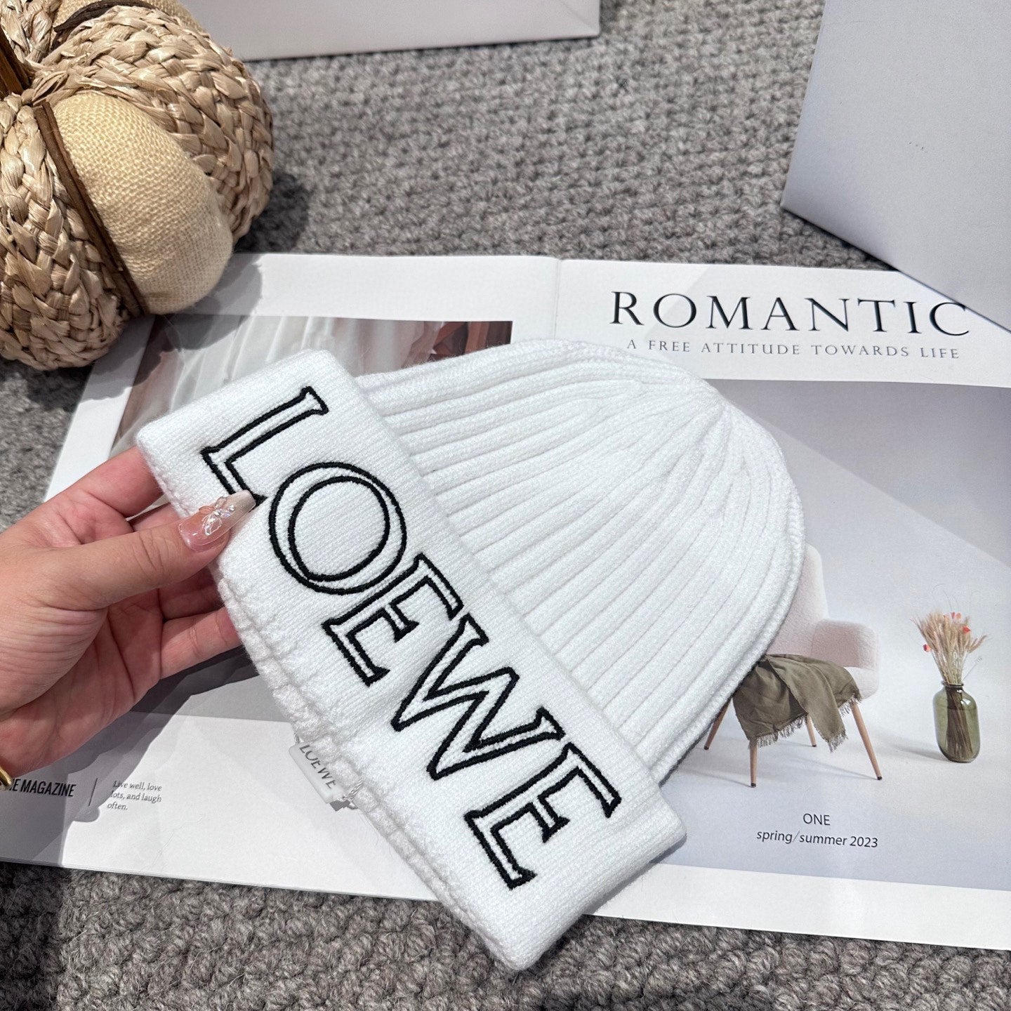 Chunky Knit Winter Hat – Cozy & Stylish