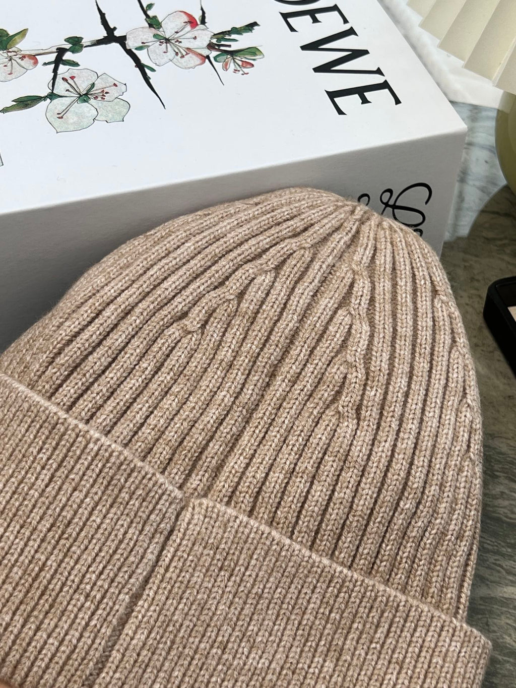 Chunky Knit Winter Hat – Cozy & Stylish