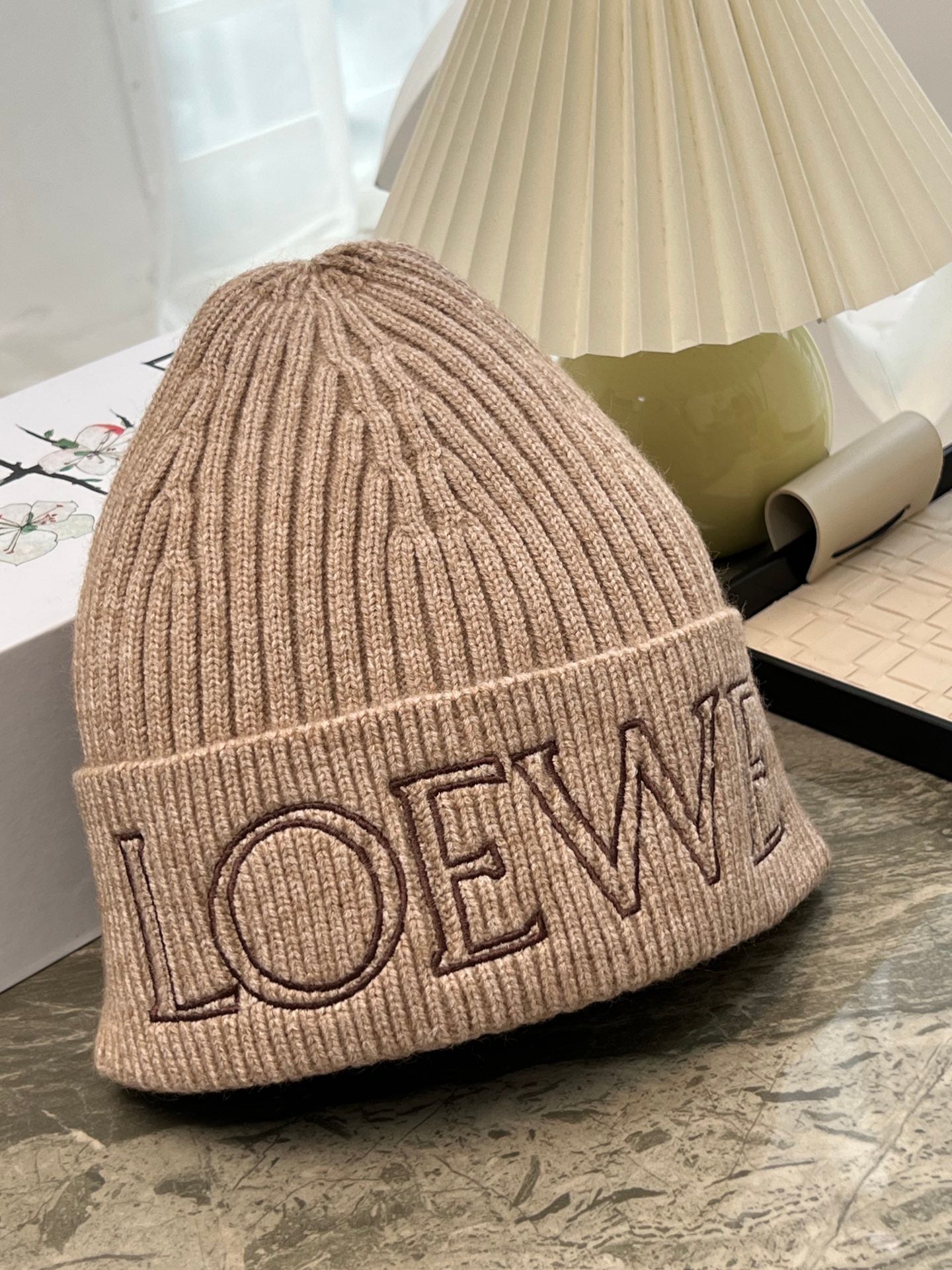 Chunky Knit Winter Hat – Cozy & Stylish