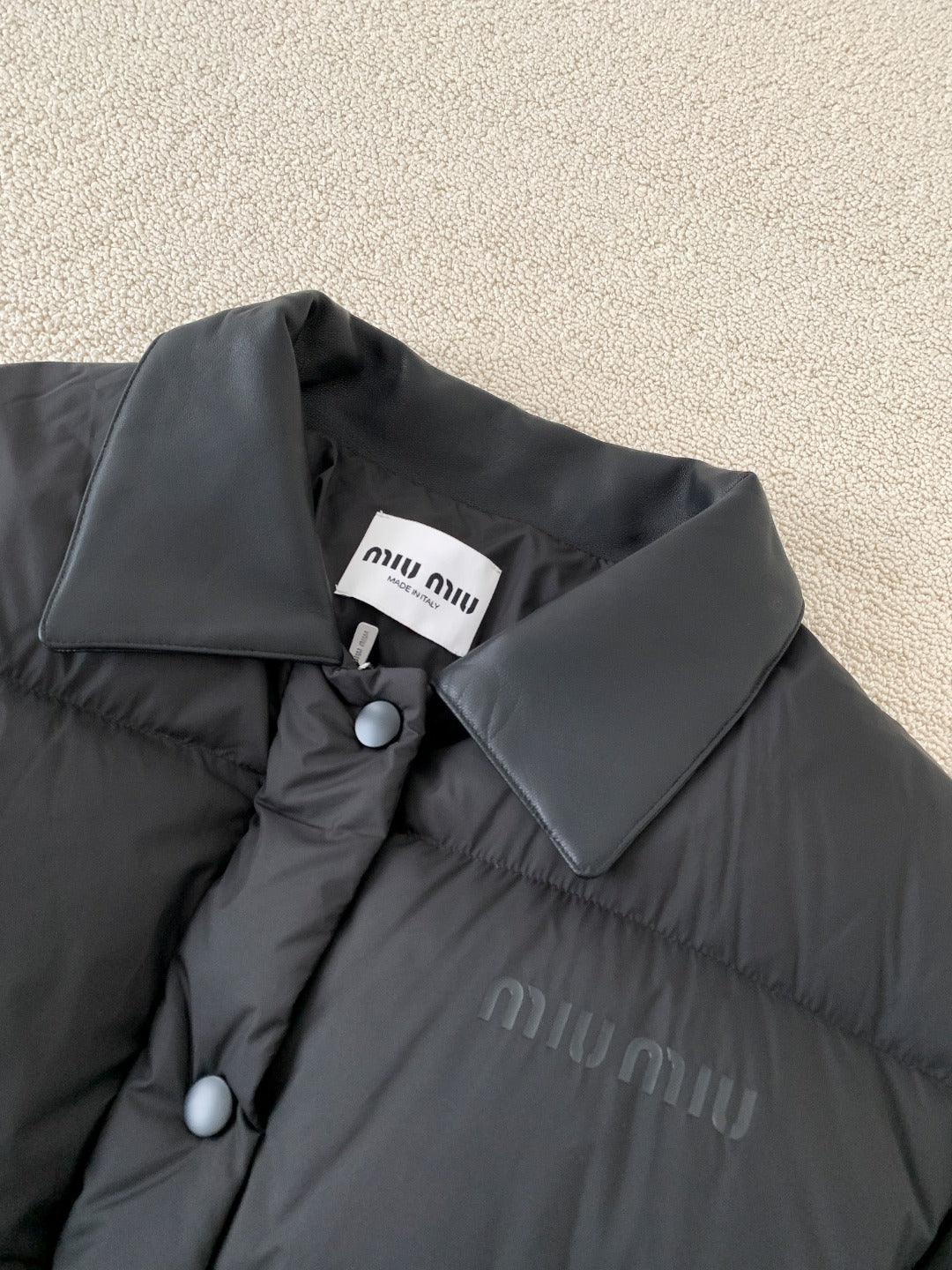 MM Premium Down Jacket with Printed Leather Collar