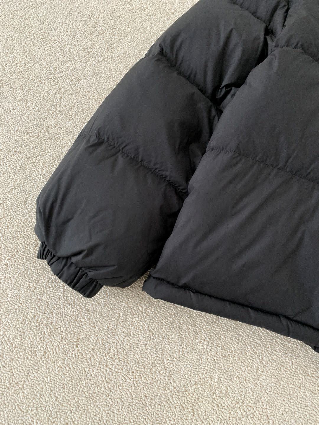 MM Premium Down Jacket with Printed Leather Collar