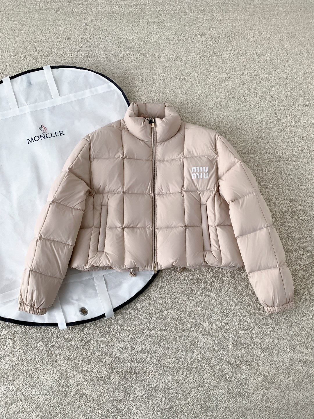 Premium White Goose Down Cropped Jacket