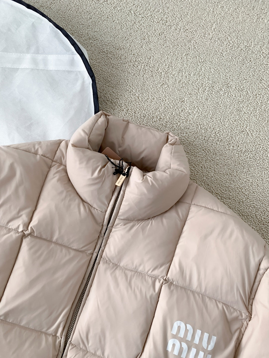 Premium White Goose Down Cropped Jacket