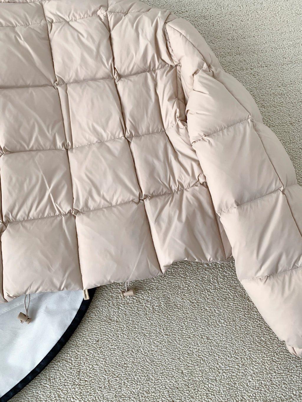 Premium White Goose Down Cropped Jacket