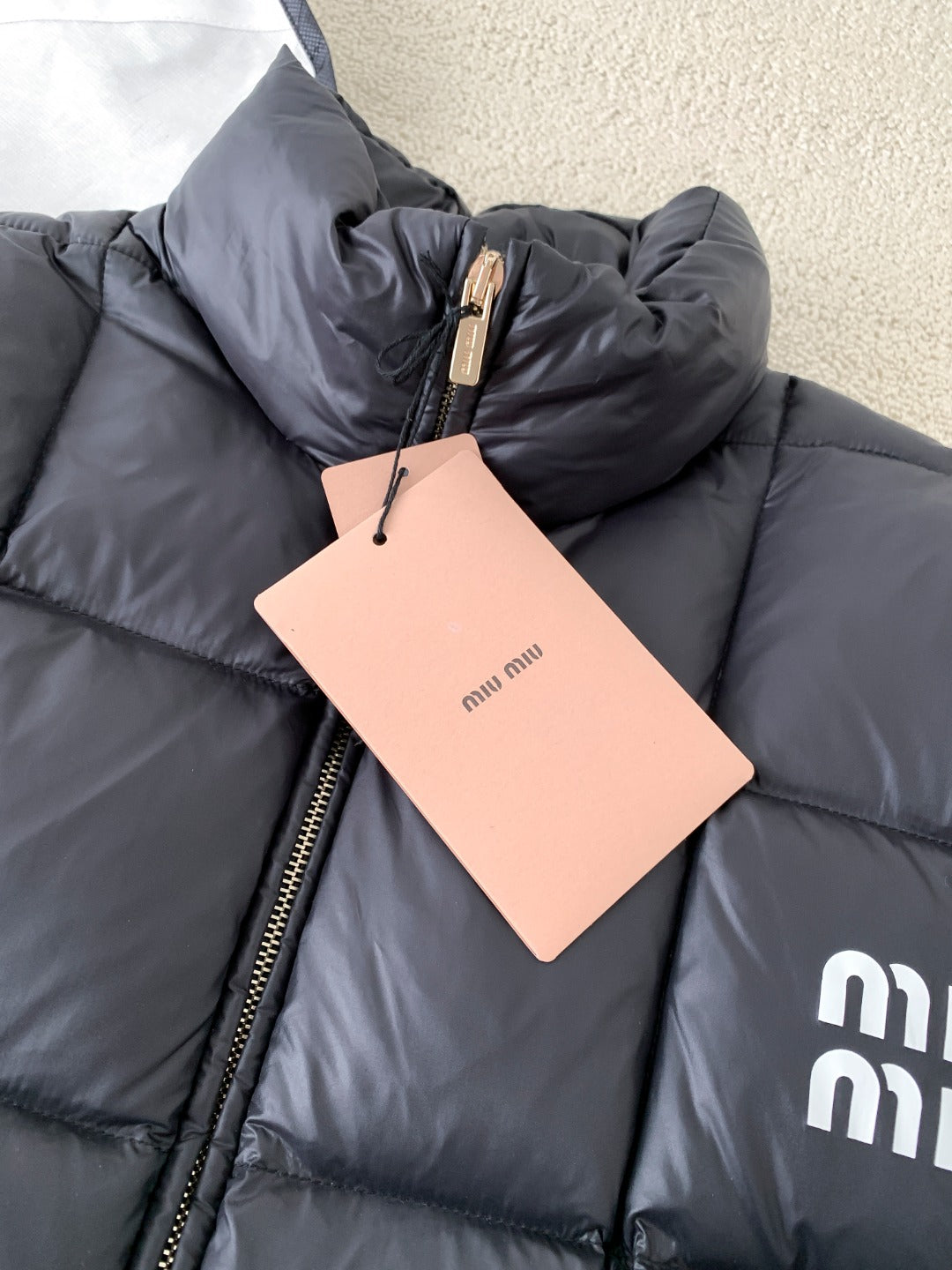 Premium White Goose Down Cropped Jacket