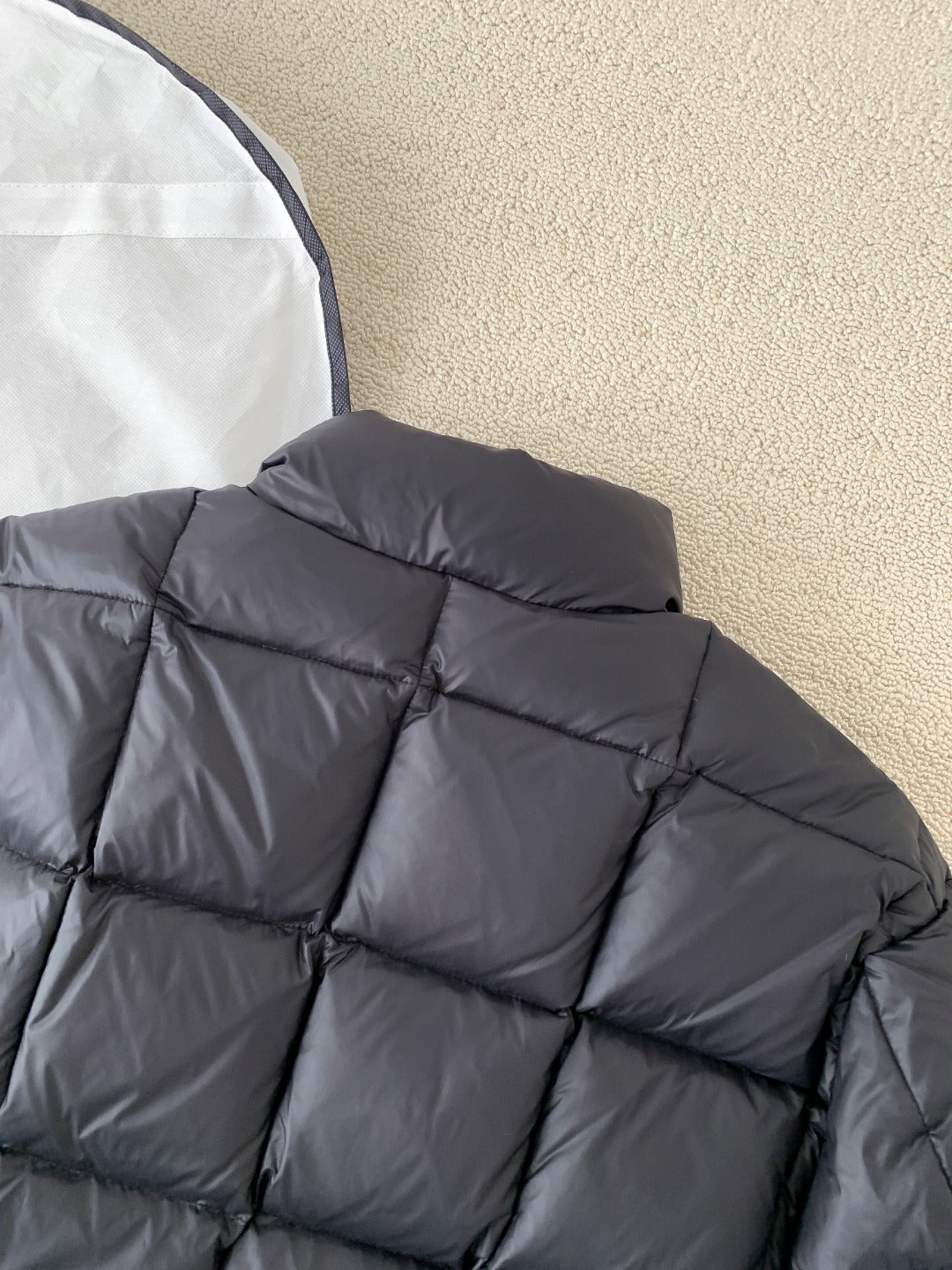 Premium White Goose Down Cropped Jacket