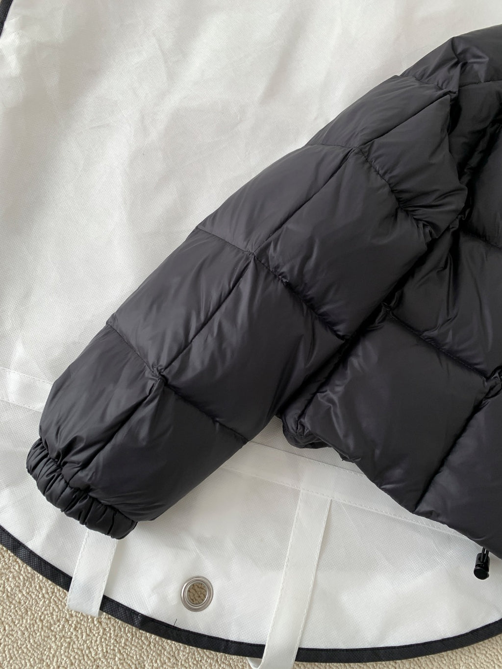 Premium White Goose Down Cropped Jacket