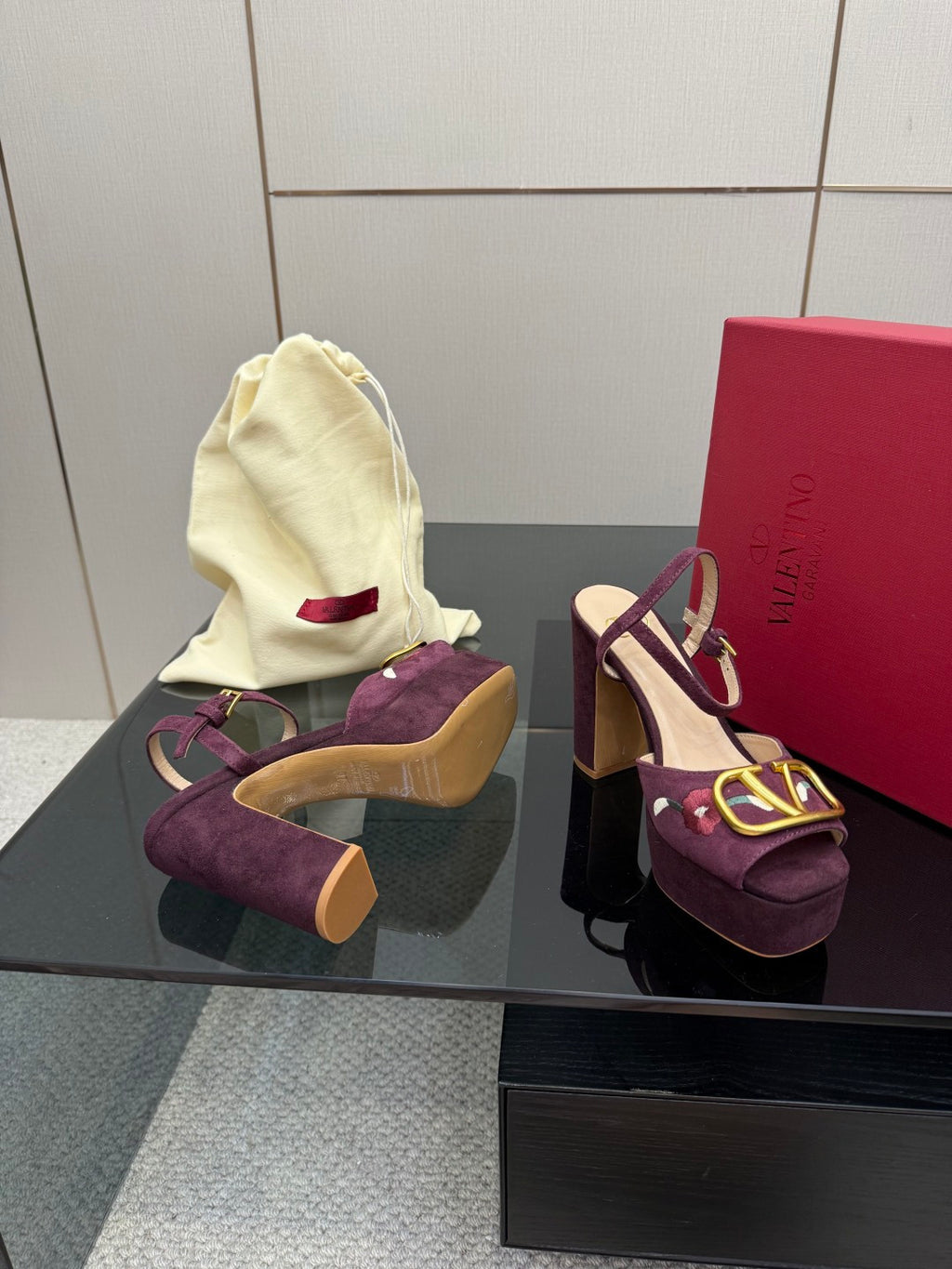 Platform Heel Sandals – Elegant Summer Statement