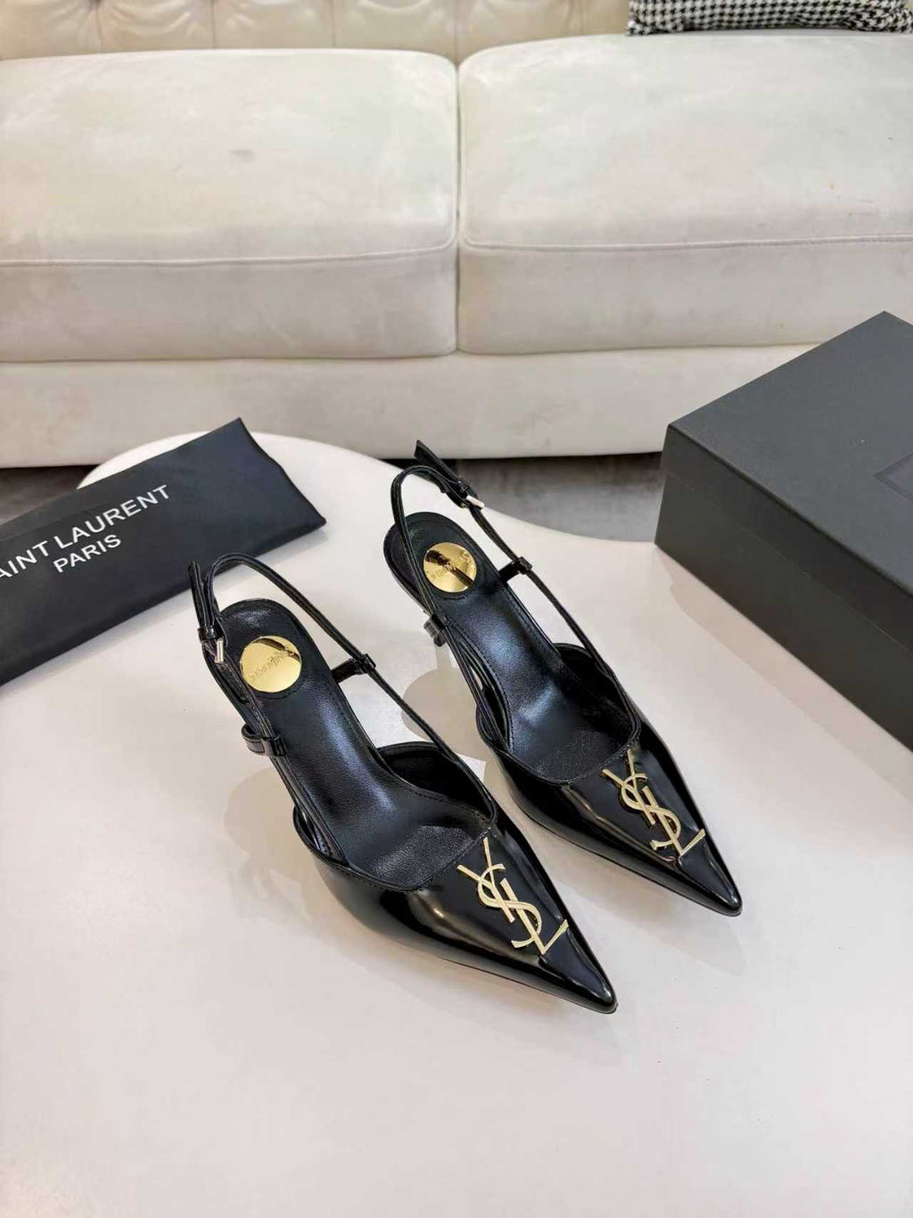 Metal Logo Heel Sandals – Early Spring 2026 Collection