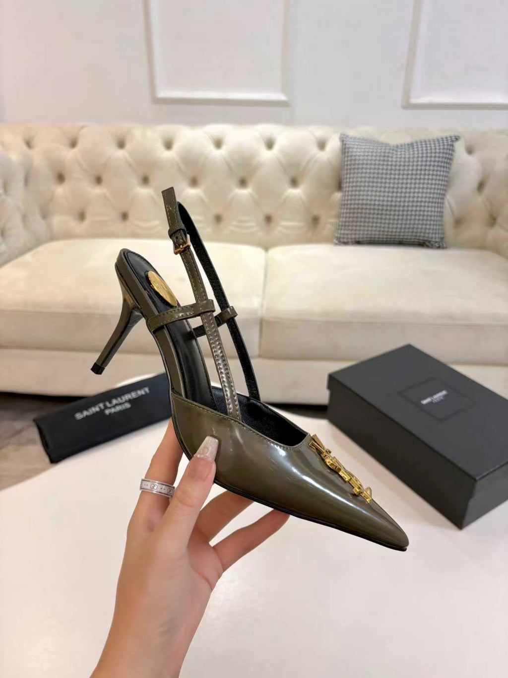 Metal Logo Heel Sandals – Early Spring 2026 Collection