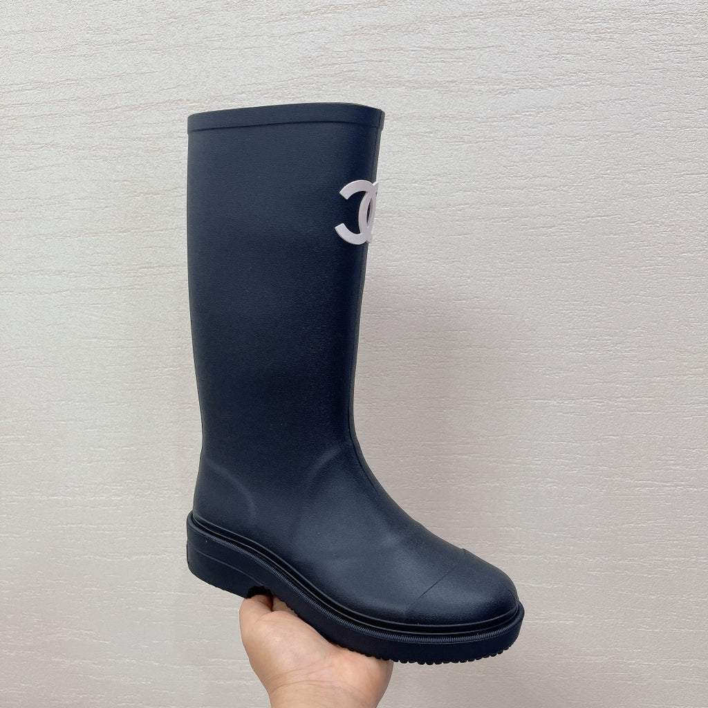 Vintage-Inspired Luxury Rain Boots – Timeless Bestseller