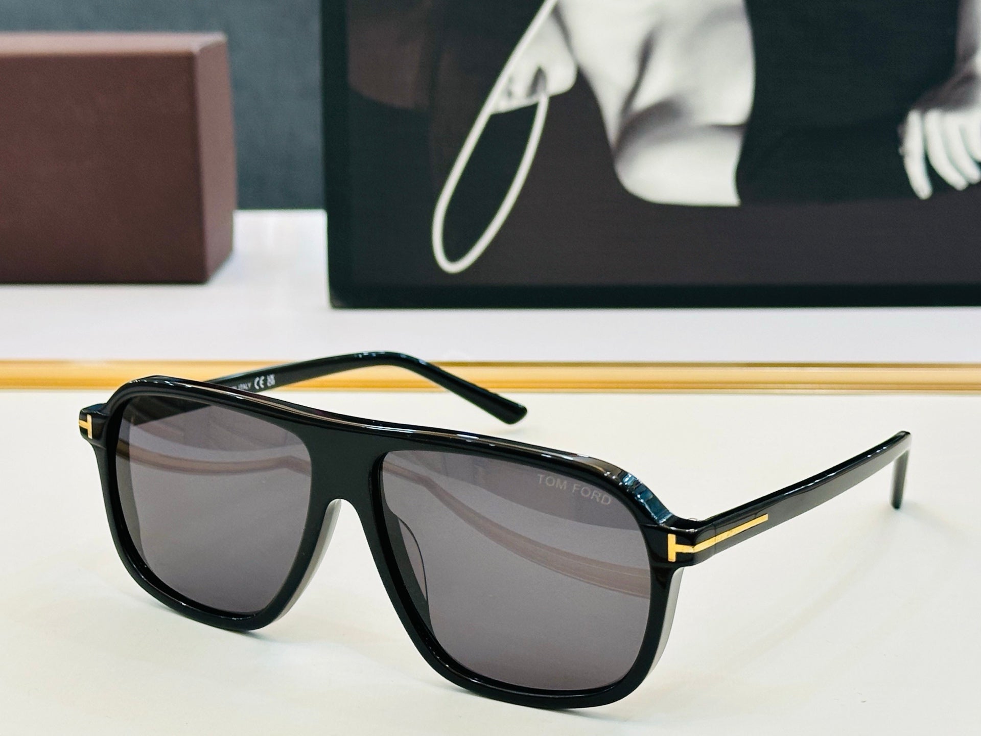 Classic Fashion Sunglasses  TM