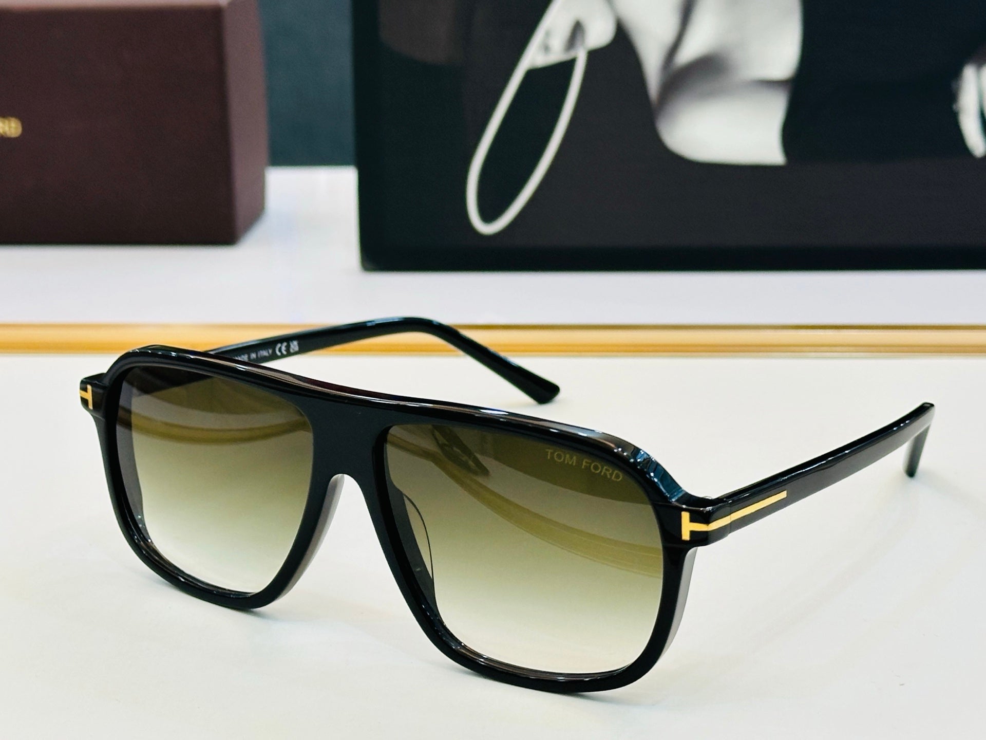 Classic Fashion Sunglasses  TM