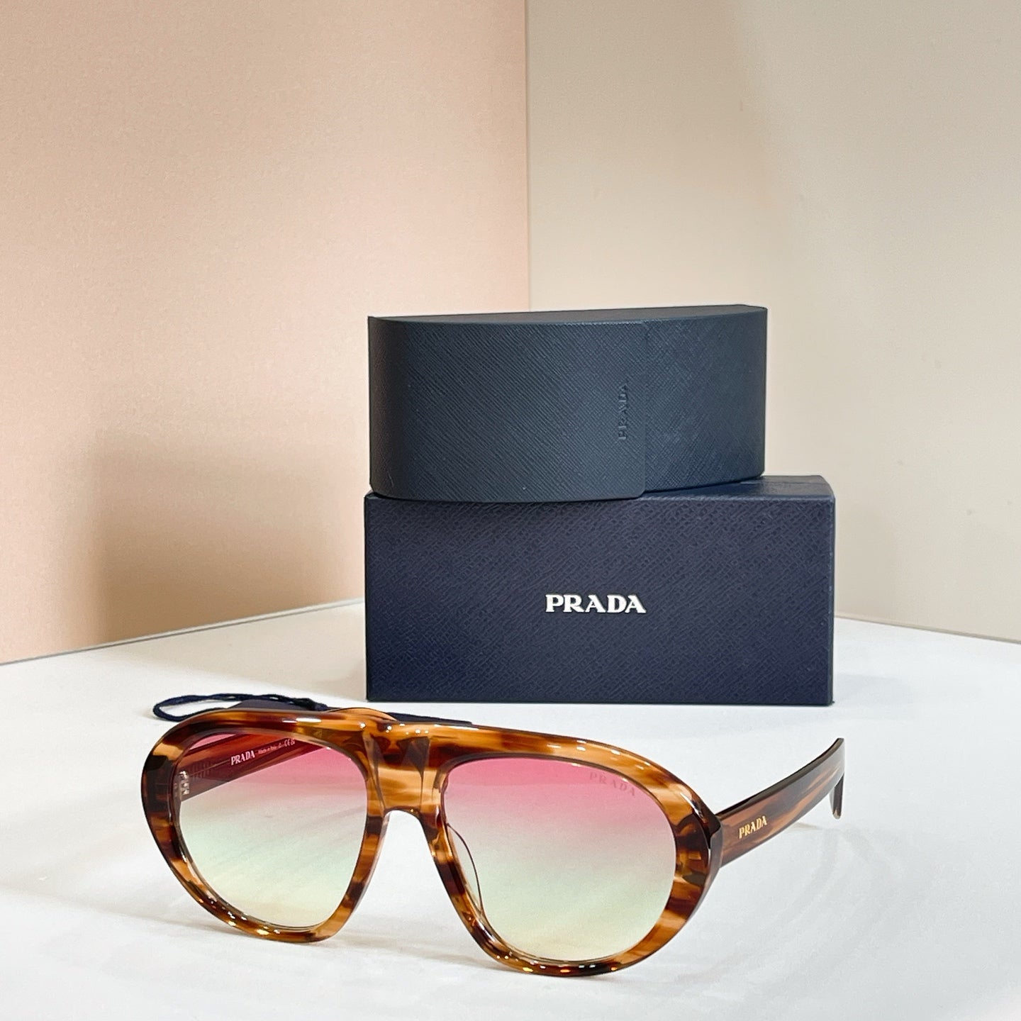 P Classic Fashion Sunglasses