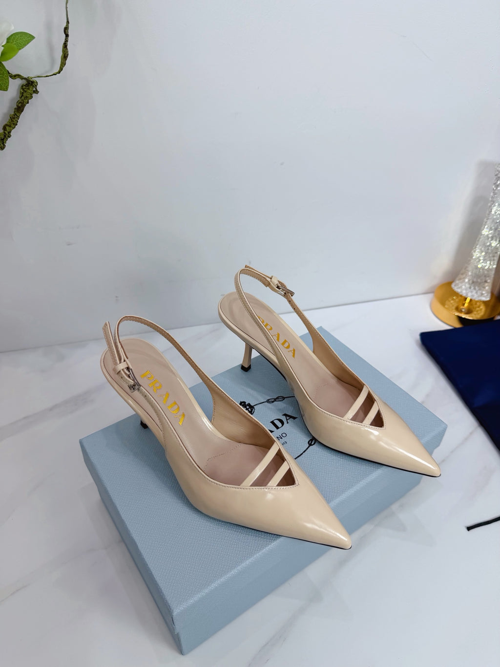 2026 SS New Arrival — Luxury Embellished Heel