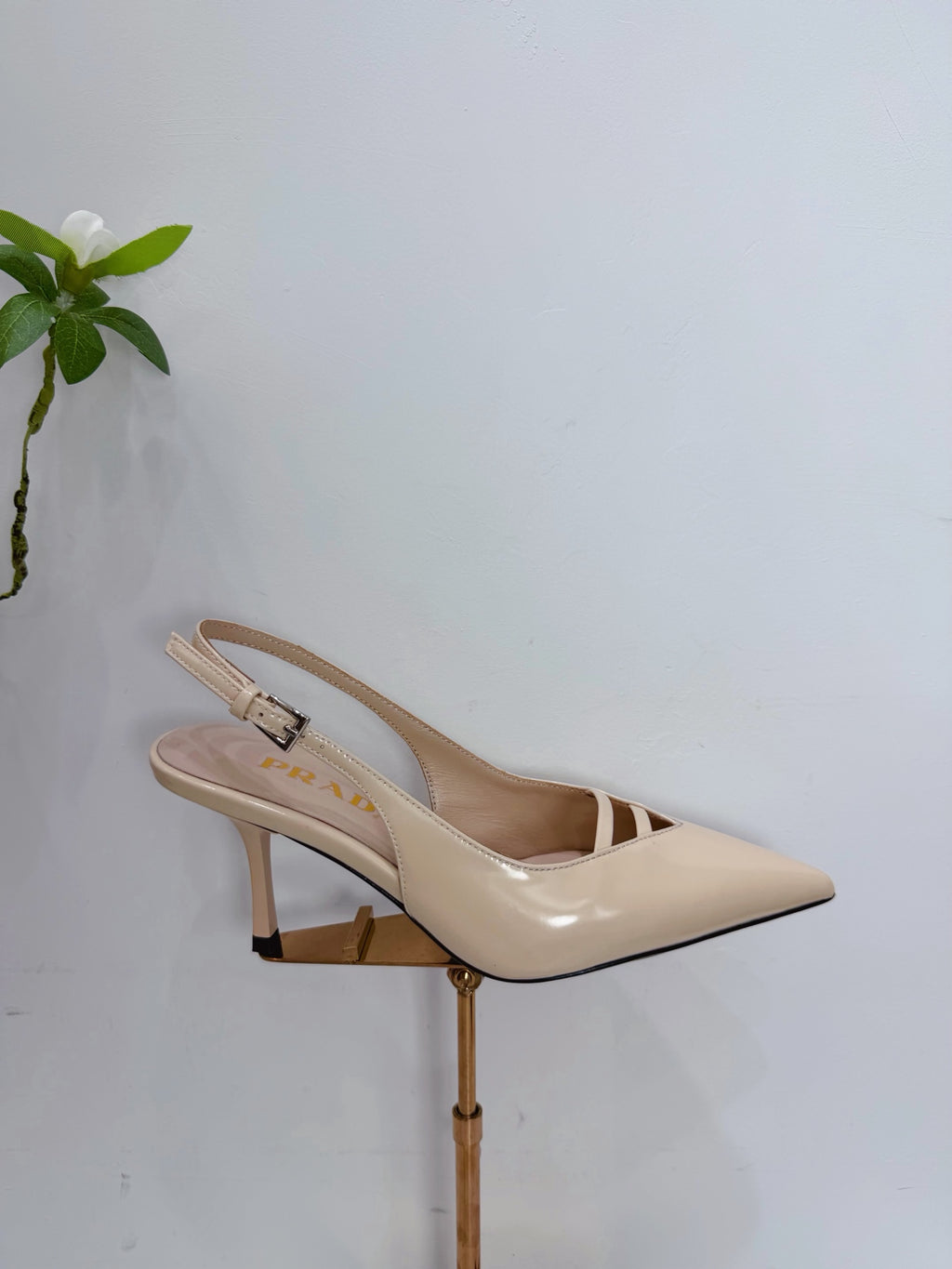 2026 SS New Arrival — Luxury Embellished Heel