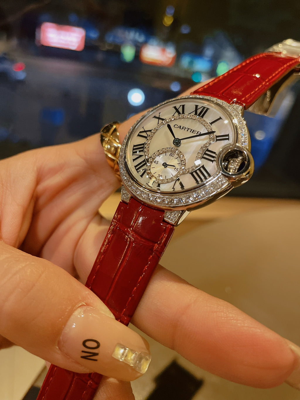 Ballon Bleu Round Watch | 36mm|Top Tier|