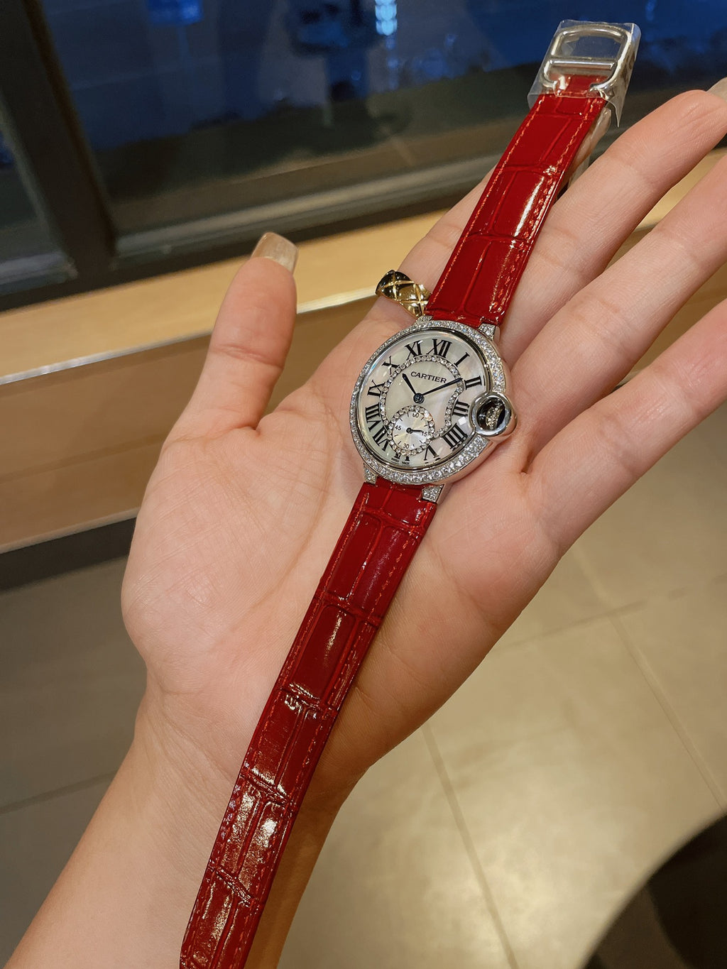 Ballon Bleu Round Watch | 36mm|Top Tier|