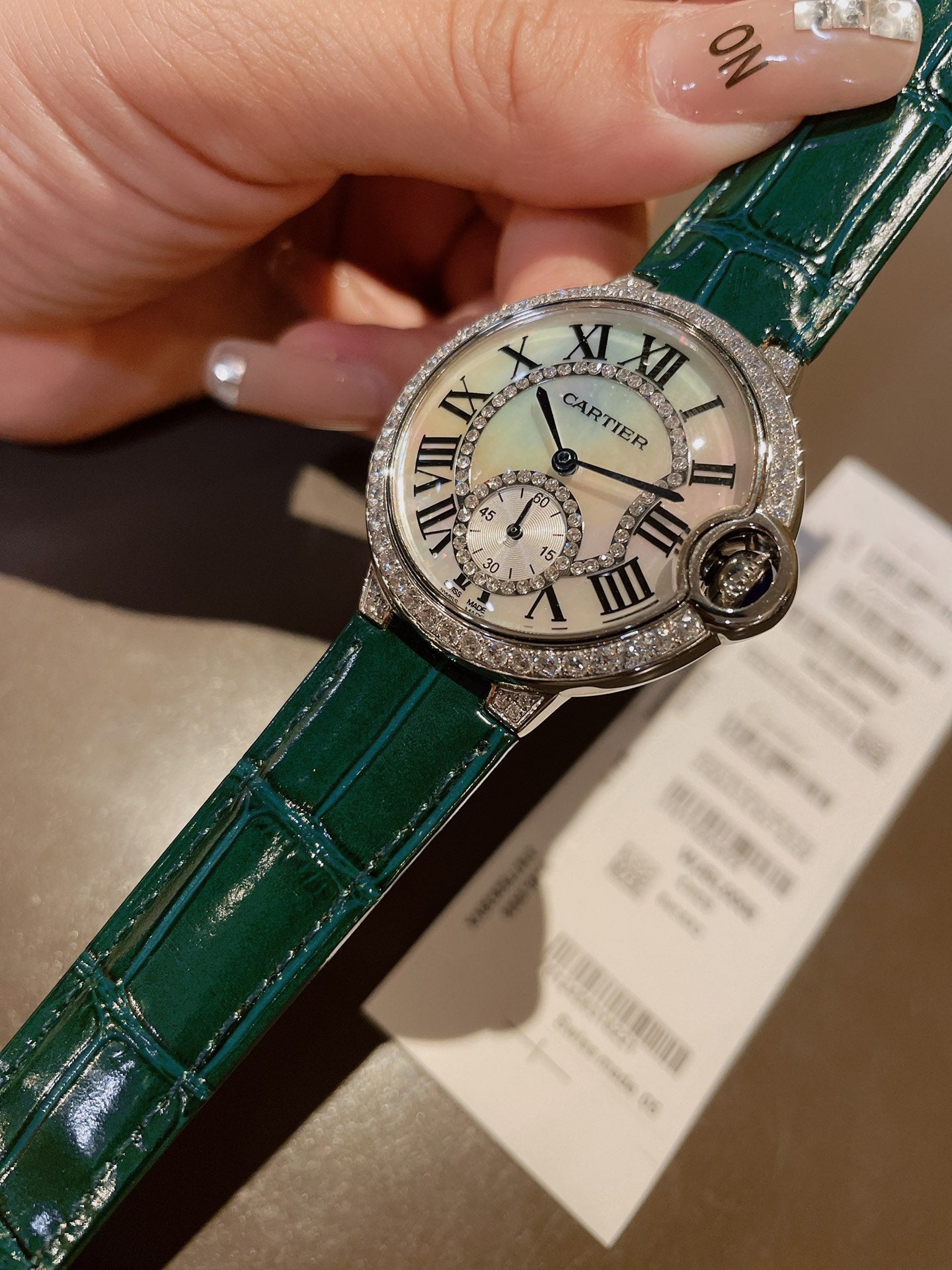 Ballon Bleu Round Watch | 36mm|Top Tier|