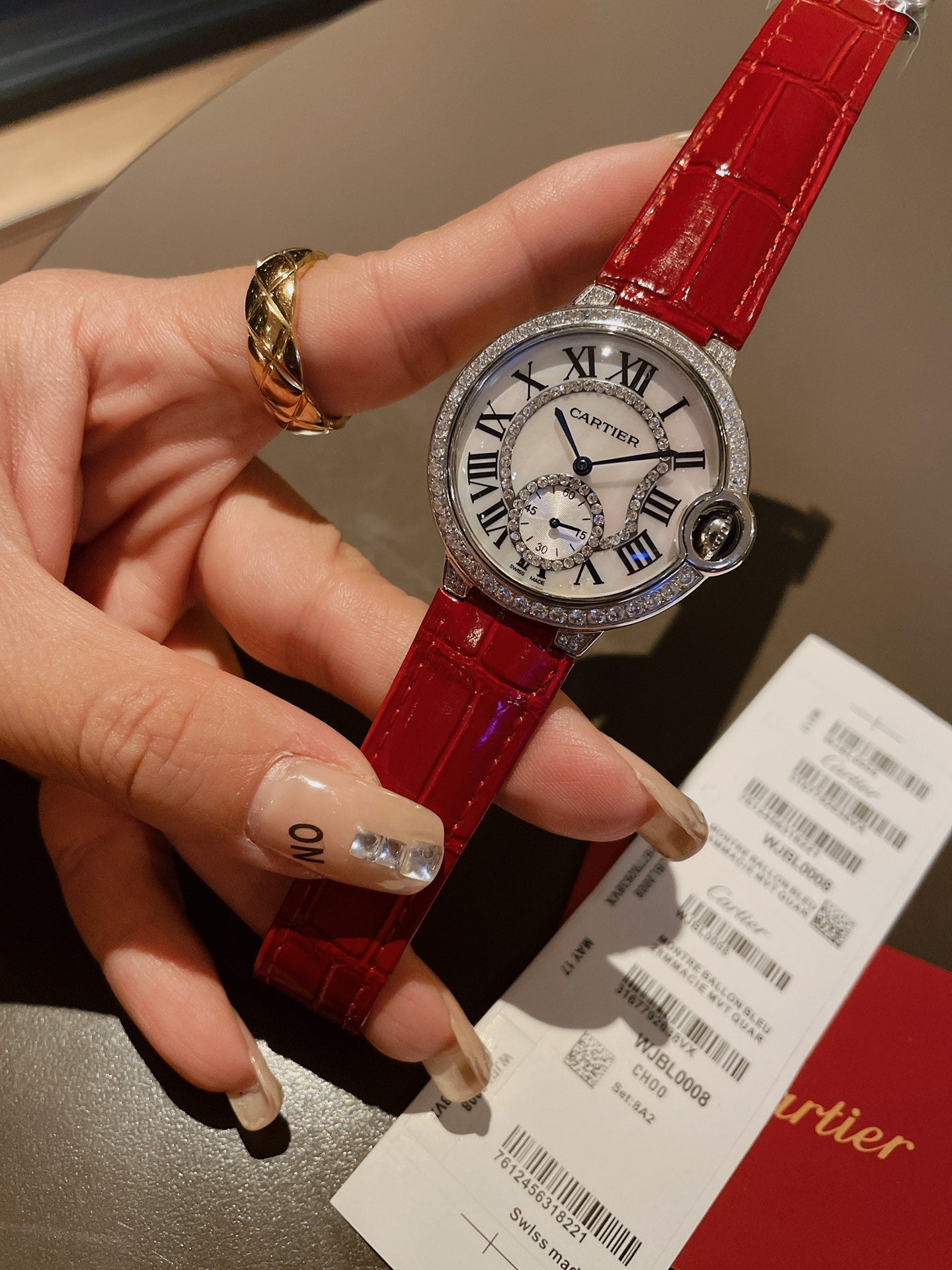 Ballon Bleu Round Watch | 36mm|Top Tier|