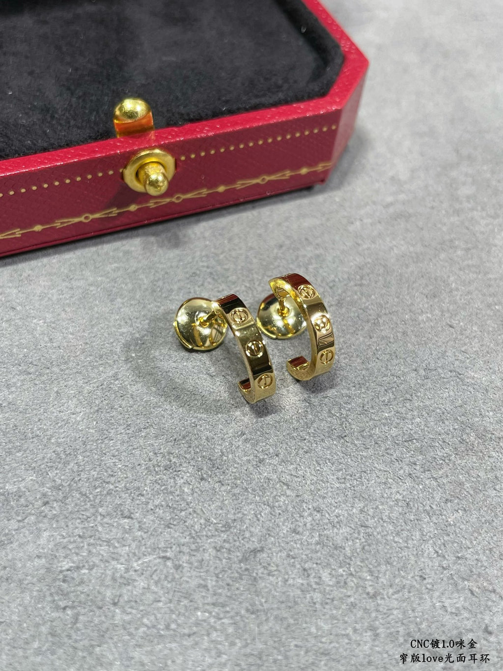 Slim Polished Screw Motif Earrings — LOVE Series ✨ ( top-tier )