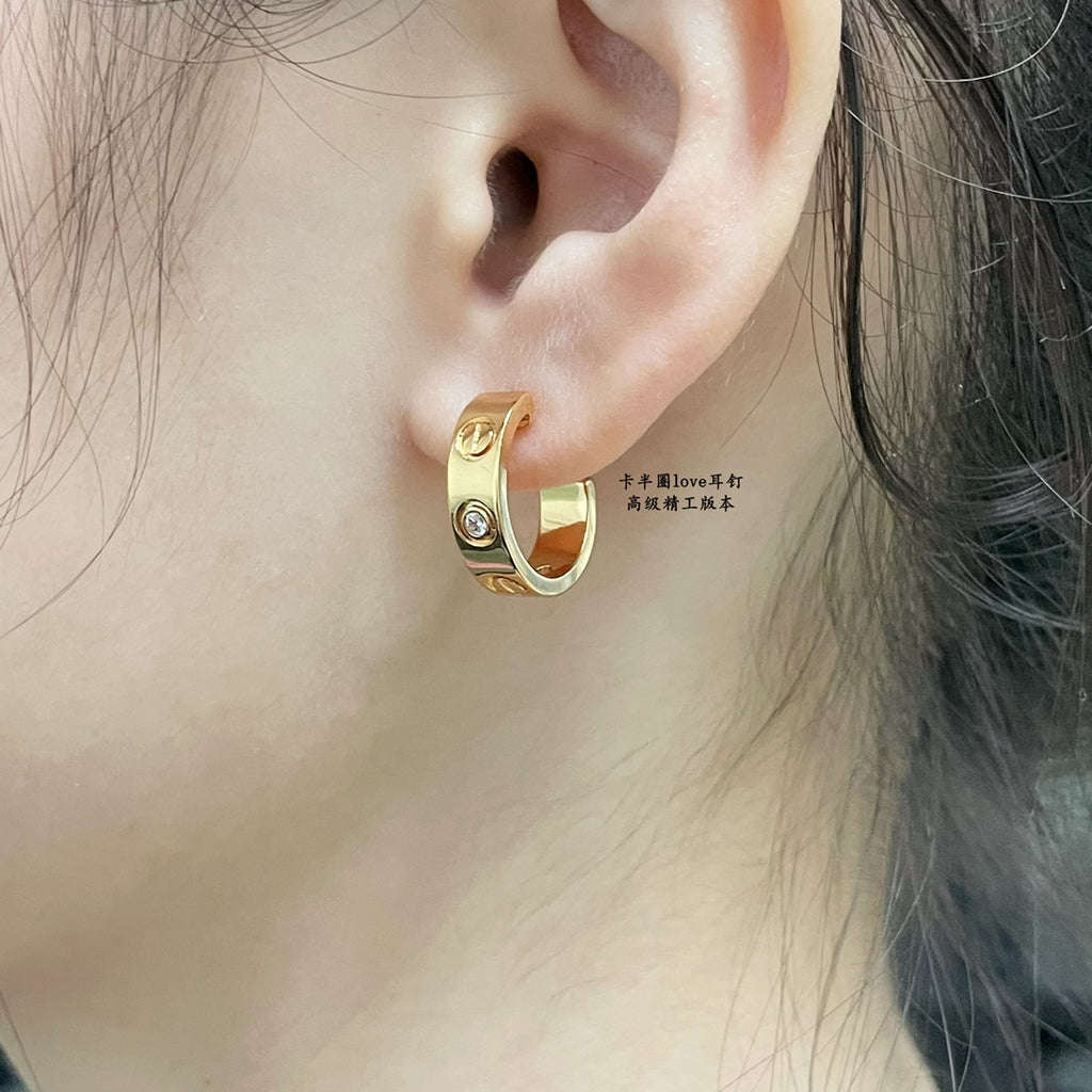 Half-Hoop Screw Motif Earrings — LOVE Series ✨ ( top-tier )
