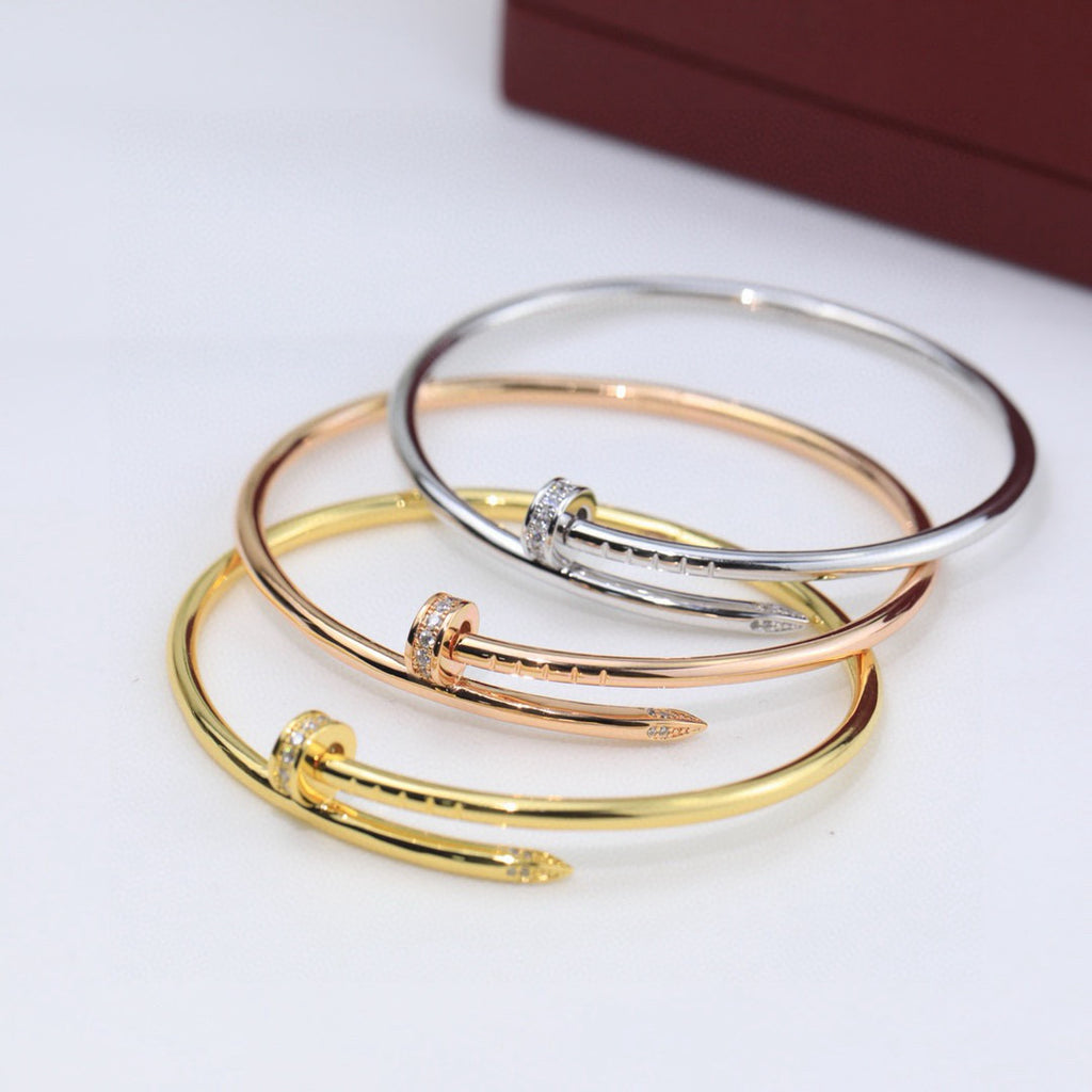 Slim Nail Bangle — Juste un Clou Series | Top-tier |