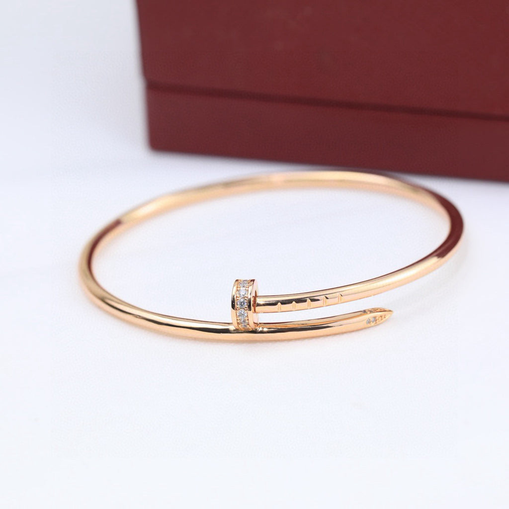 Slim Nail Bangle — Juste un Clou Series | Top-tier |