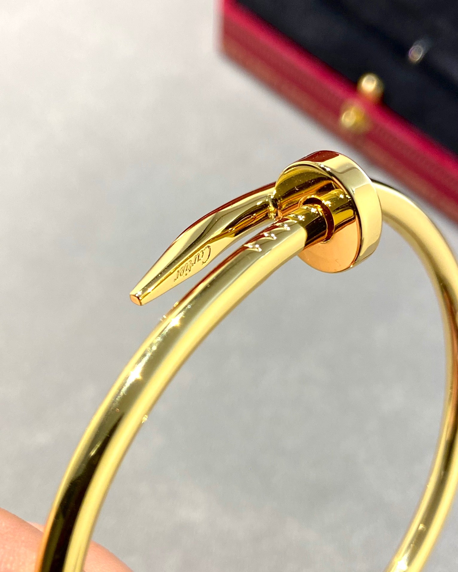 Nail Bangle — Juste un Clou Series | Top-tier |