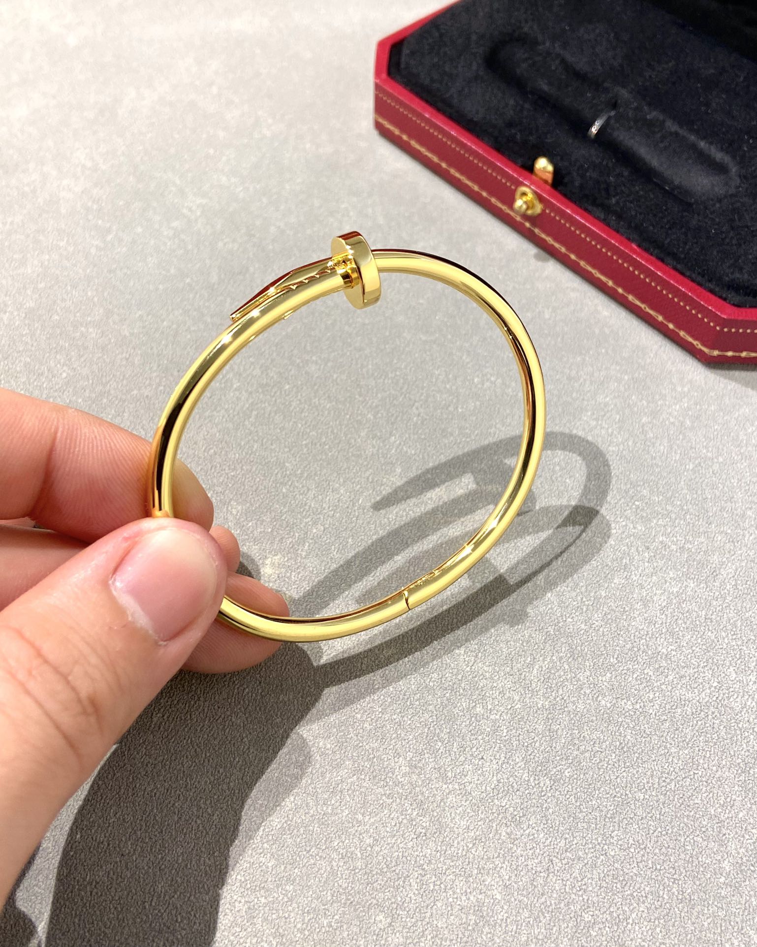 Nail Bangle — Juste un Clou Series | Top-tier |
