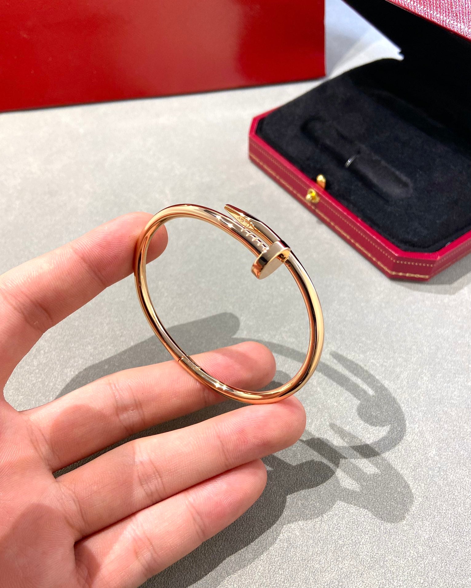 Nail Bangle — Juste un Clou Series | Top-tier |