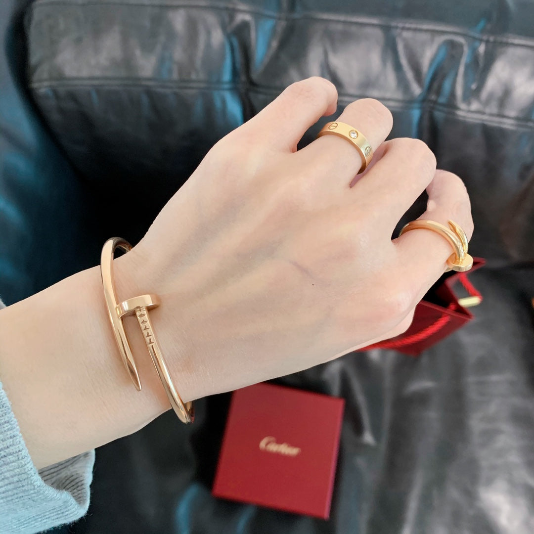 Nail Bangle — Juste un Clou Series | Top-tier |