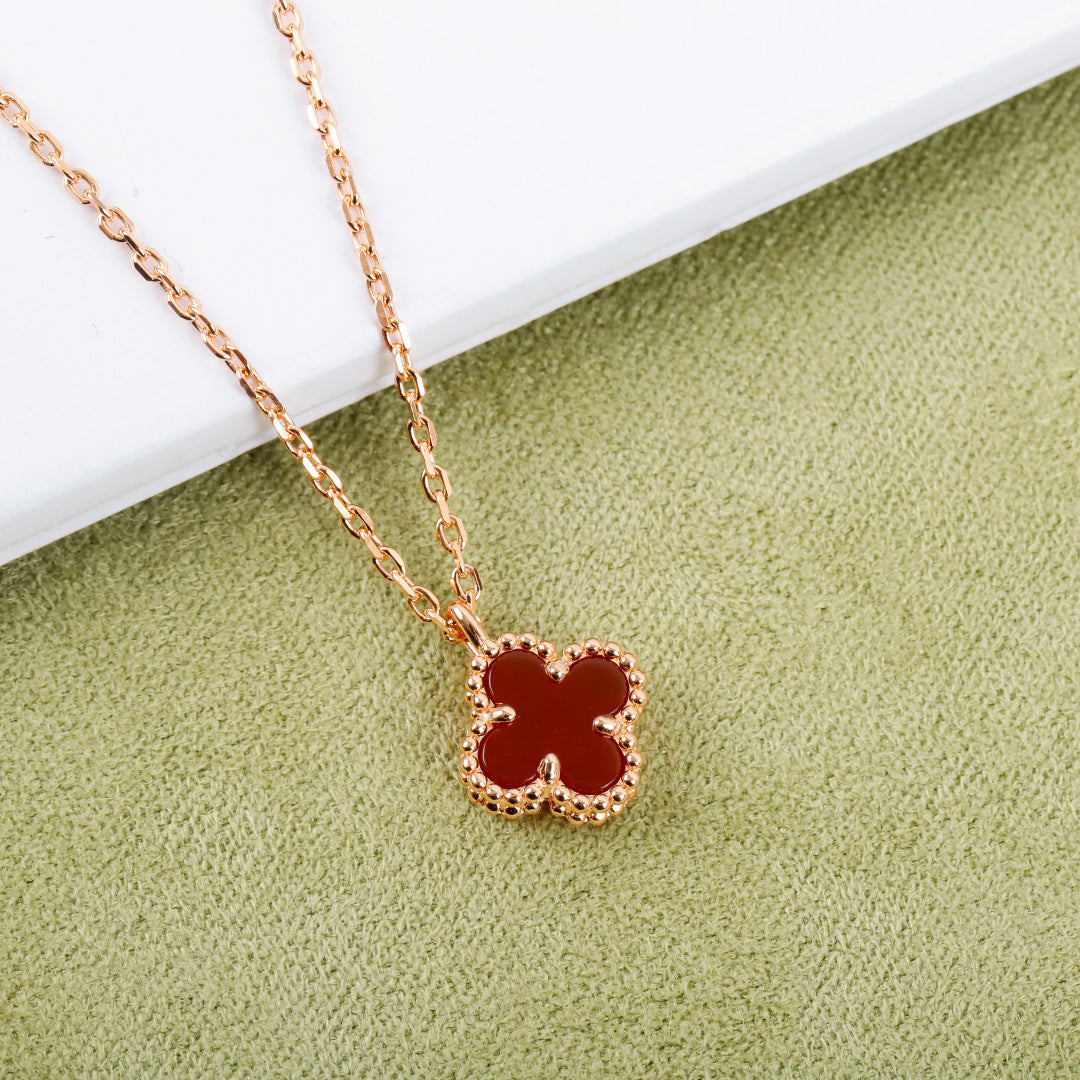 Mini Four-Leaf Clover Necklace Alhambra  |Top Tier |