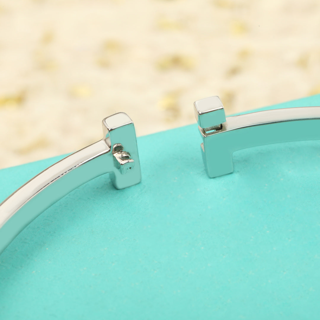 T1 Wide Polished Bangle |Top Tier|