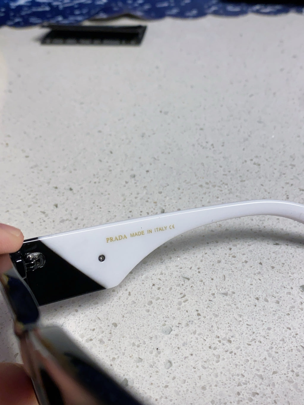 Square Frame Sunglasses — 2025 Collection 🕶️✨