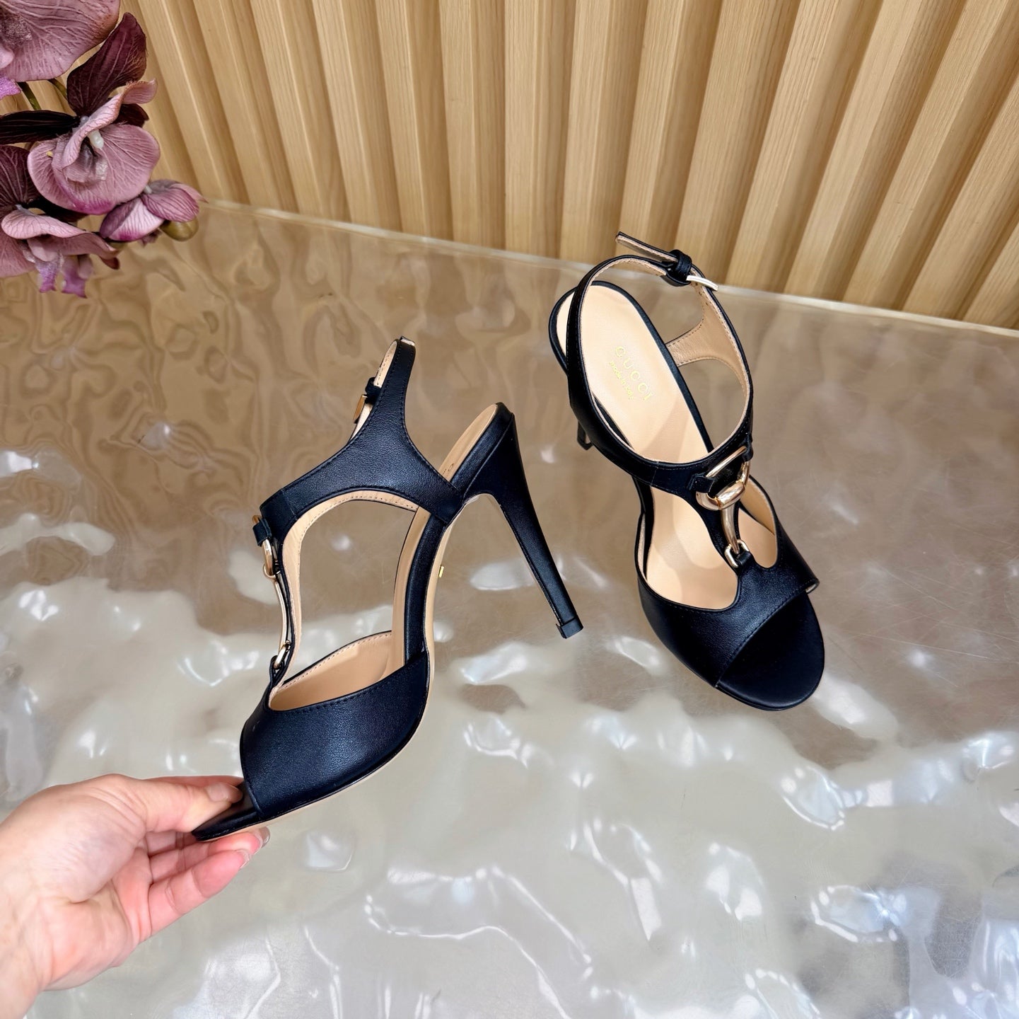 Buckle Thong Heeled Sandals — 2026 Spring/Summer 👠✨