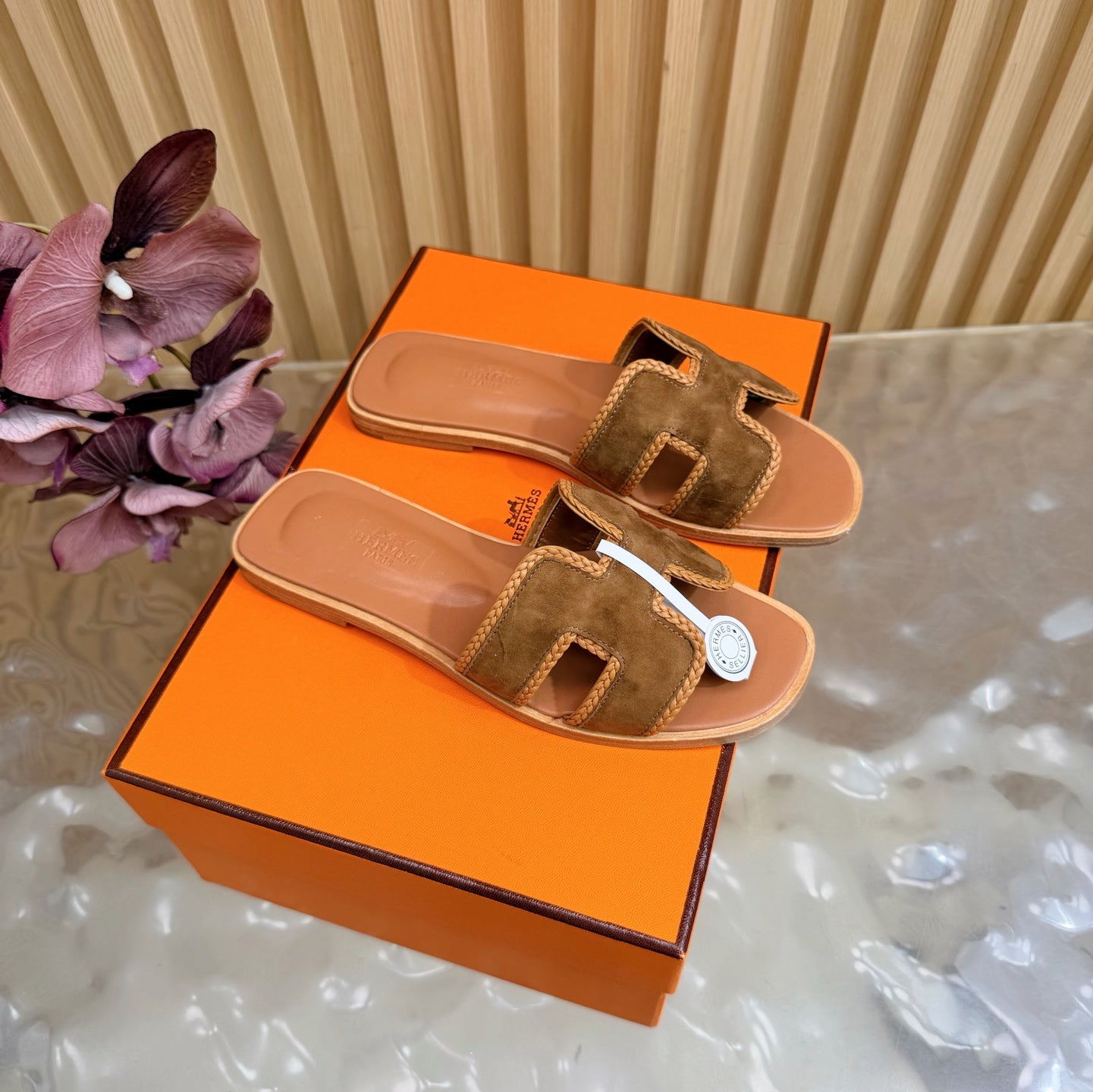 Woven Suede Strap Flat Sandals  🩴✨