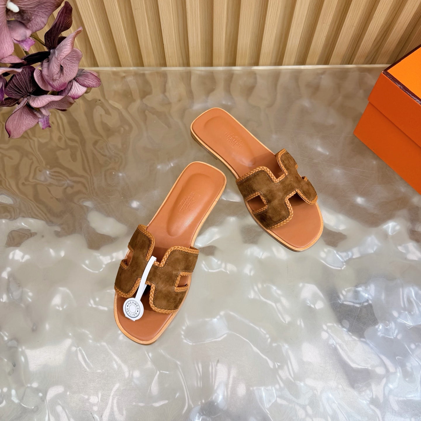 Woven Suede Strap Flat Sandals  🩴✨